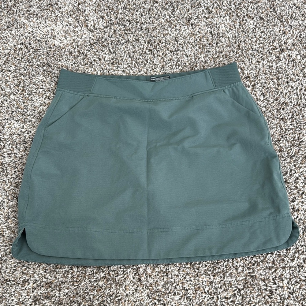 Skort